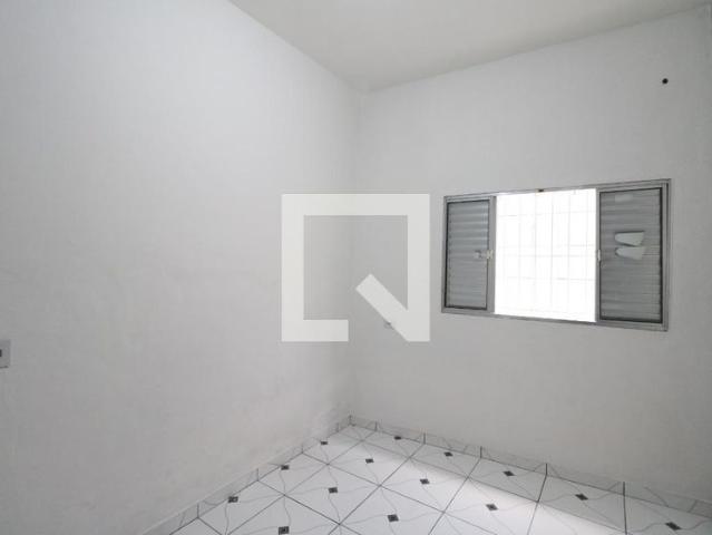Casa aluguel em Vila Caviúna, Diadema
