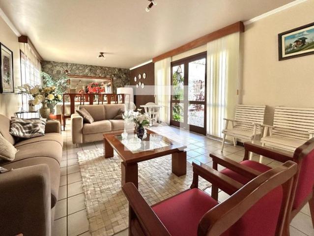 Casa aluguel em Região Geográfica Imediata de Florianópolis, Desterro