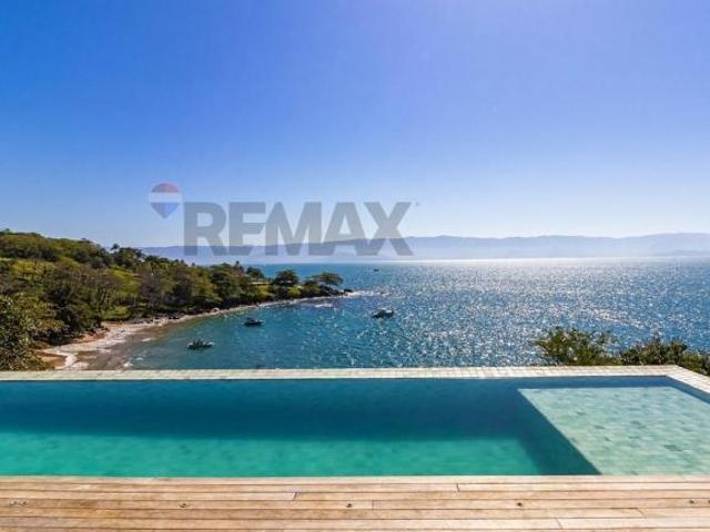 Casa venda em Região Imediata de Caraguatatuba-Ubatuba-São Sebastião, Região Metropolitana do Vale do Paraíba e Litoral Norte