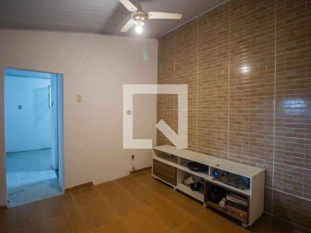 Casa aluguel em Região Geográfica Imediata do Rio de Janeiro, Região Metropolitana do Rio de Janeiro