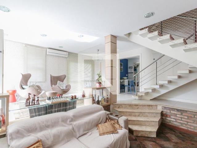 Casa aluguel em Região Geográfica Imediata de Porto Alegre, Região Metropolitana de Porto Alegre