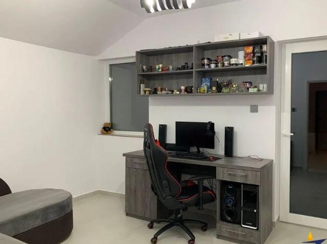 Casă închirieri în Livezeni, Mureș