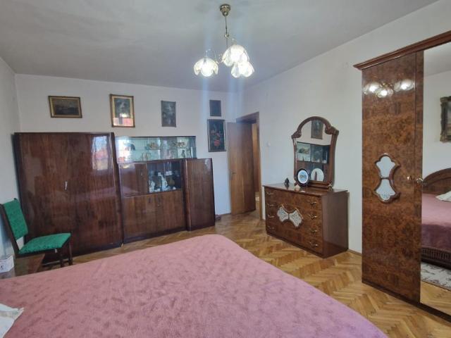 Casă închirieri