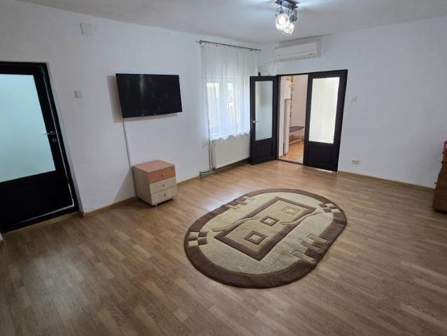 Casă închirieri în București