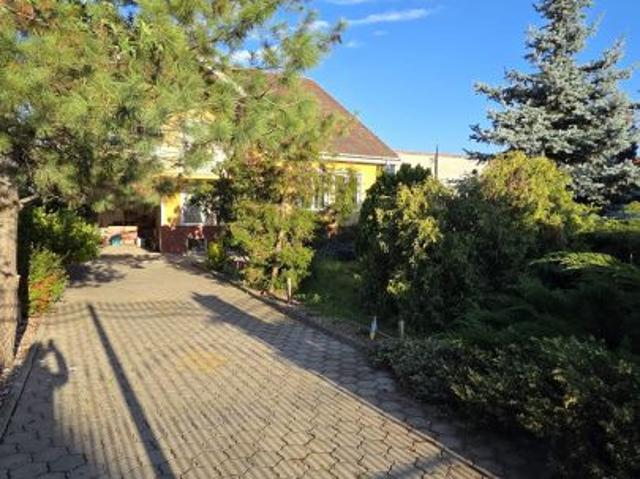 Casă vânzări