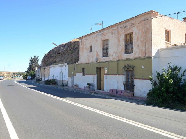 Casa en venta en Paulenca, Gádor