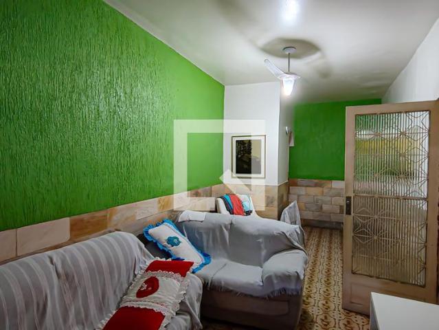 Casa aluguel em Região Geográfica Imediata do Rio de Janeiro, Região Metropolitana do Rio de Janeiro