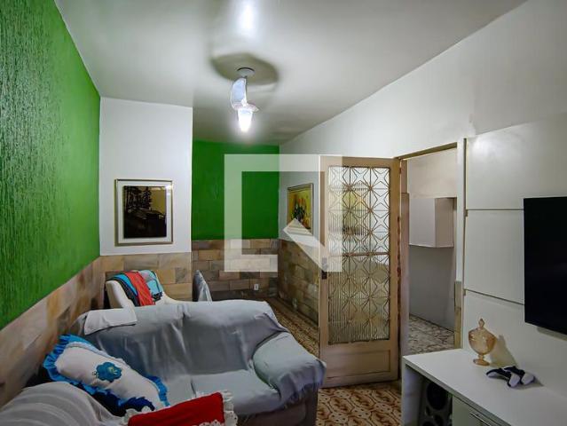 Casa aluguel em Região Geográfica Imediata do Rio de Janeiro, Região Metropolitana do Rio de Janeiro