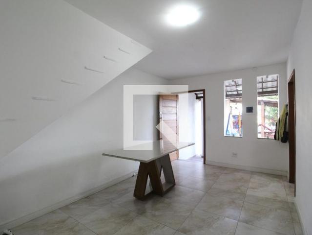 Casa aluguel em Região Geográfica Imediata do Rio de Janeiro, Região Metropolitana do Rio de Janeiro