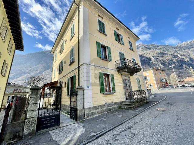 Mehrfamilienhaus kaufen in Giornico, Tessin