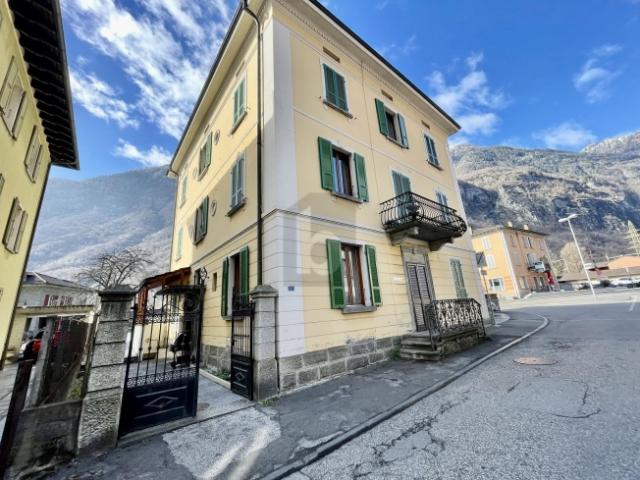 Mehrfamilienhaus kaufen in Giornico, Tessin