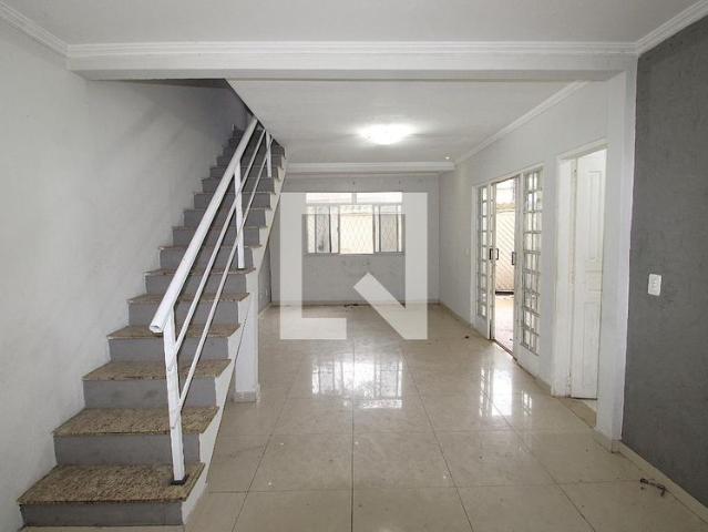 Casa aluguel em Região Geográfica Imediata do Rio de Janeiro, Região Metropolitana do Rio de Janeiro