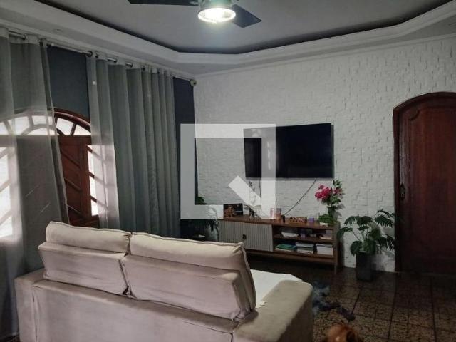 Casa aluguel em Região Geográfica Imediata do Rio de Janeiro, Região Metropolitana do Rio de Janeiro