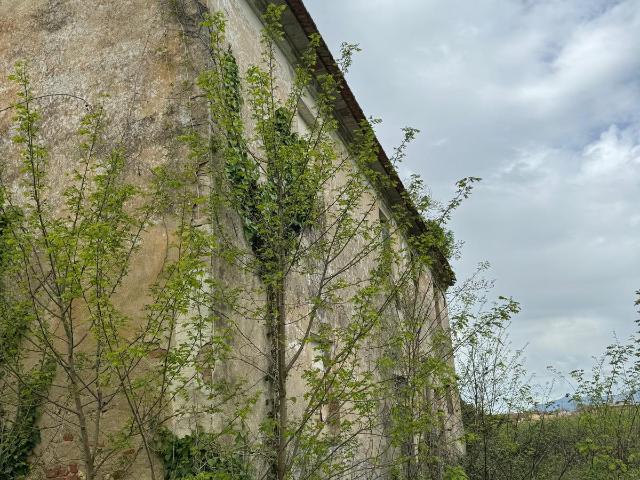 Casa in vendita a Val di Cava, Ponsacco