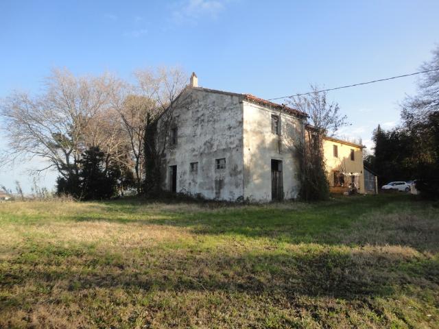 Rustico in vendita a Marche, Ancona