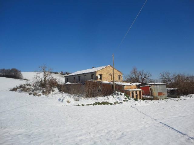 Rustico in vendita a Marche, Ancona