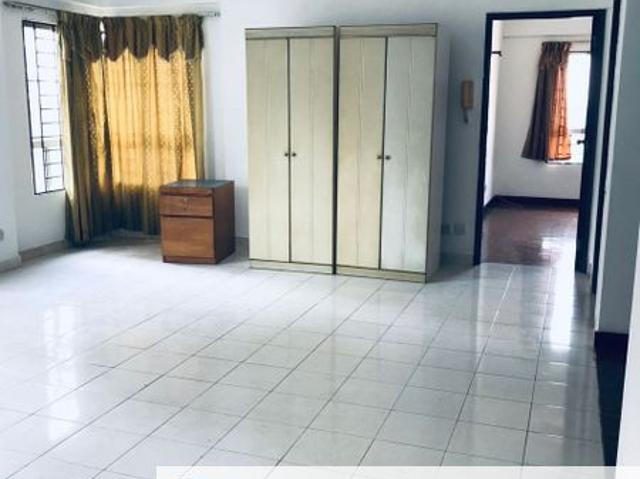 Condominium for sale in Petaling, Damansara Damai