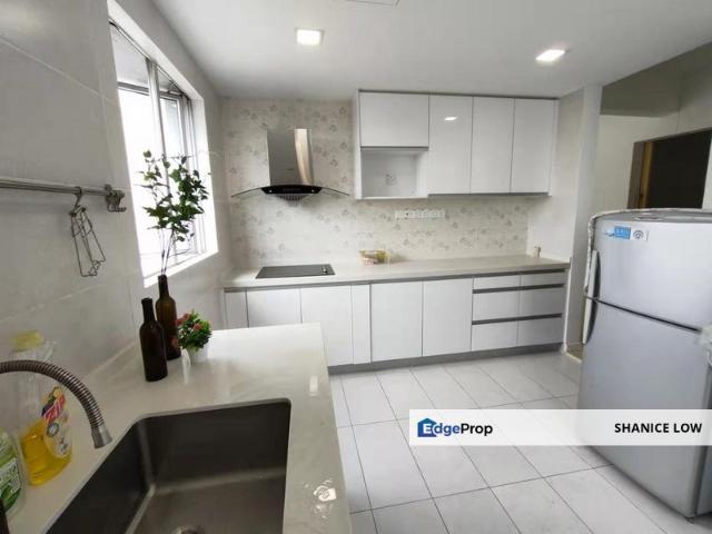 Condominium for sale in Petaling, Damansara Damai