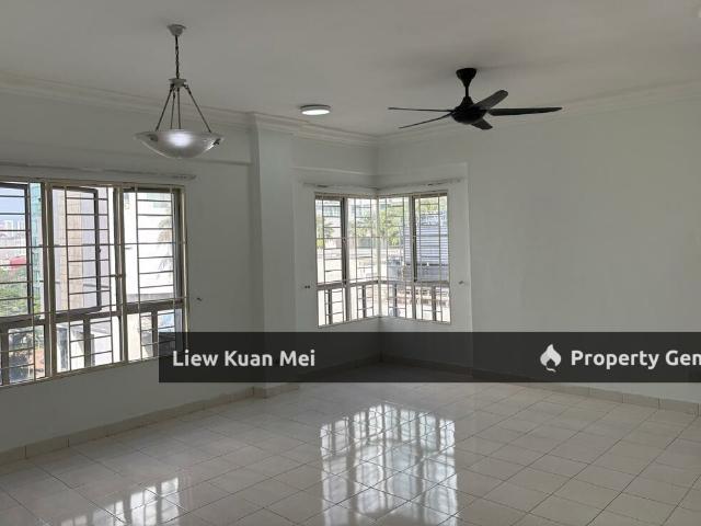 Condominium for sale in Petaling, Damansara Damai