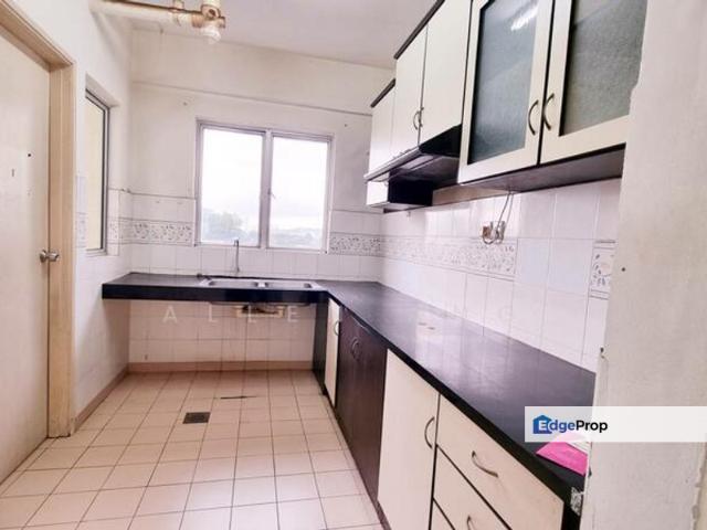 Condominium for sale in Petaling, Damansara Damai