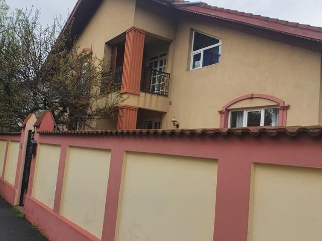Casă închirieri în București