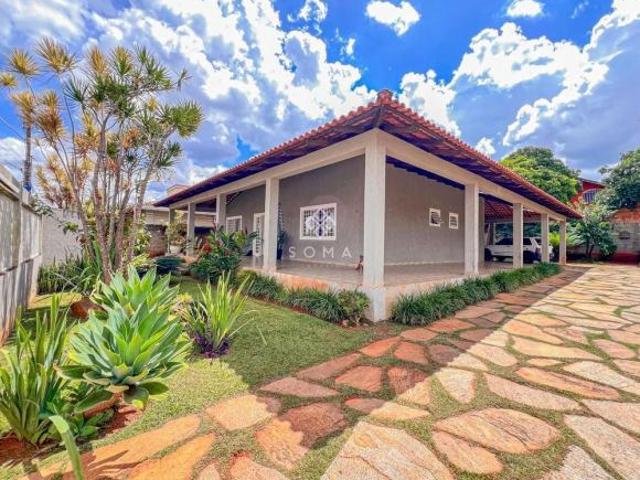 Casa venda em Região Geográfica Imediata do Distrito Federal, Região Integrada de Desenvolvimento do Distrito Federal e Entorno