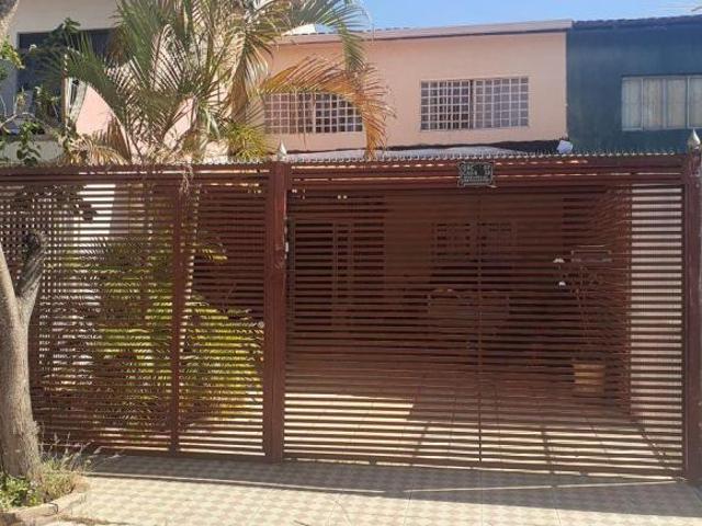 Casa venda em Região Geográfica Imediata do Distrito Federal, Região Integrada de Desenvolvimento do Distrito Federal e Entorno