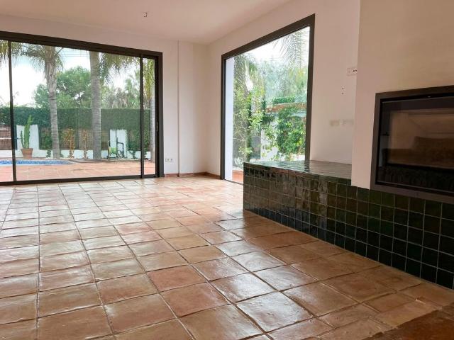 Casa en venta en Marbella, Málaga