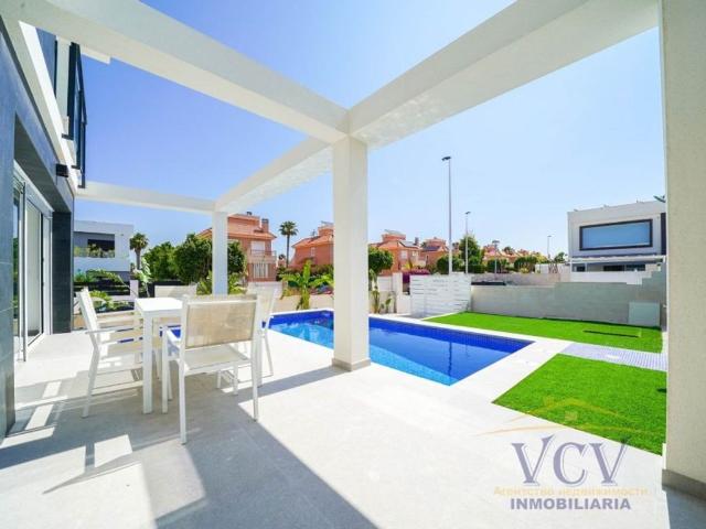 Chalet en venta en Gran Alacant, el Baix Vinalopó