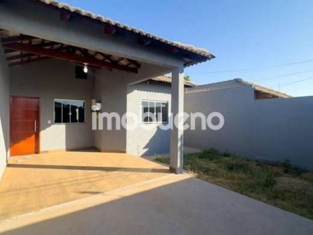 Casa venda em Região Geográfica Imediata de Águas Lindas de Goiás, Região Integrada de Desenvolvimento do Distrito Federal e Entorno