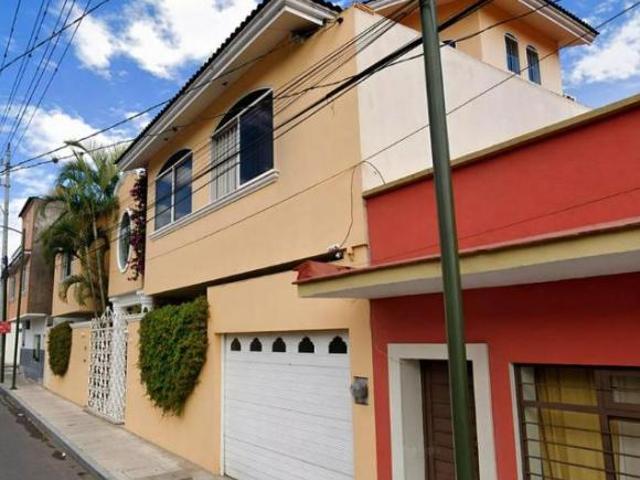 Casa en venta en Santa María de Guadalupe, Orizaba