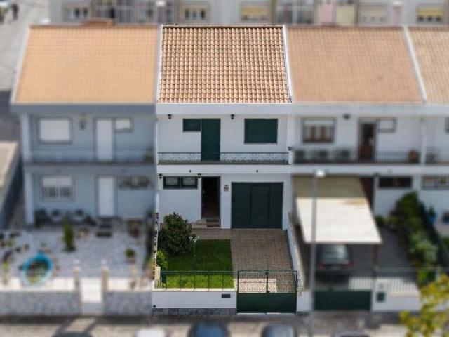 Casa venda em Algueirão-mem Martins Casa venda em Algueirão-mem Martins