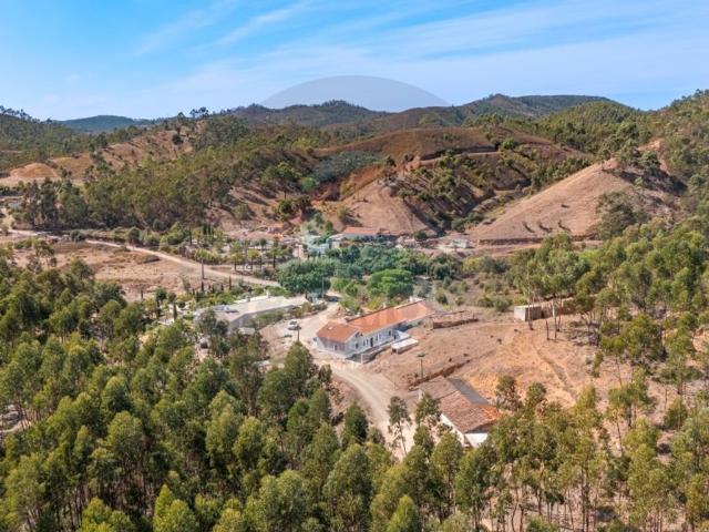 Casa venda em Marmelete, Monchique