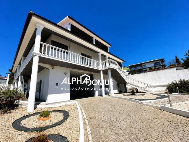 Casa venda em Andrinos, Leiria