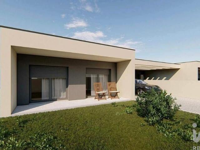 Casa venda em Mazarefes, Viana do Castelo