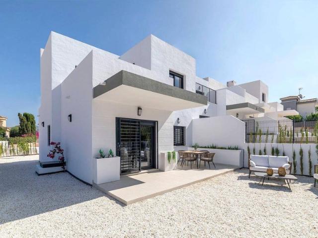 Casa en venta en Urbanización Valle Dorado, l'Alacantí