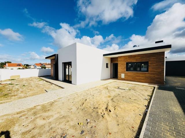 Casa venda em Azeitão (São Lourenço e São Simão), Setúbal
