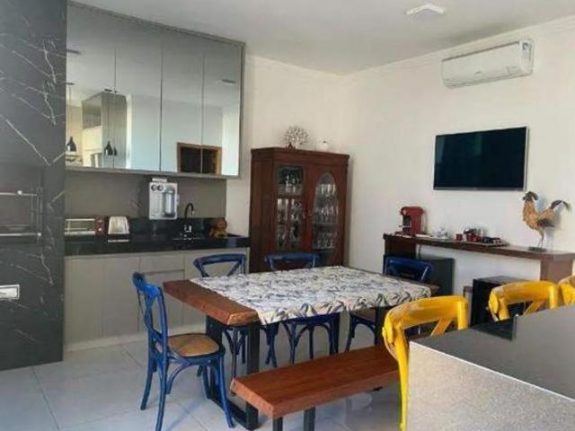 Casa venda em Santos