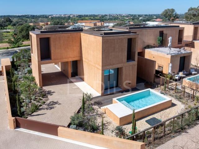Casa venda em Quarteira, Loulé