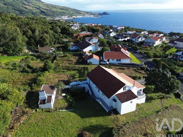 Casa venda em Açores, Lajes