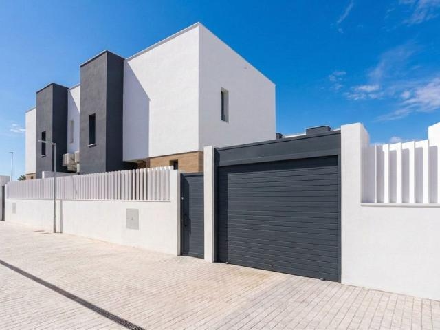 Chalet en venta en Nueva Atalaya, Costa del Sol Occidental