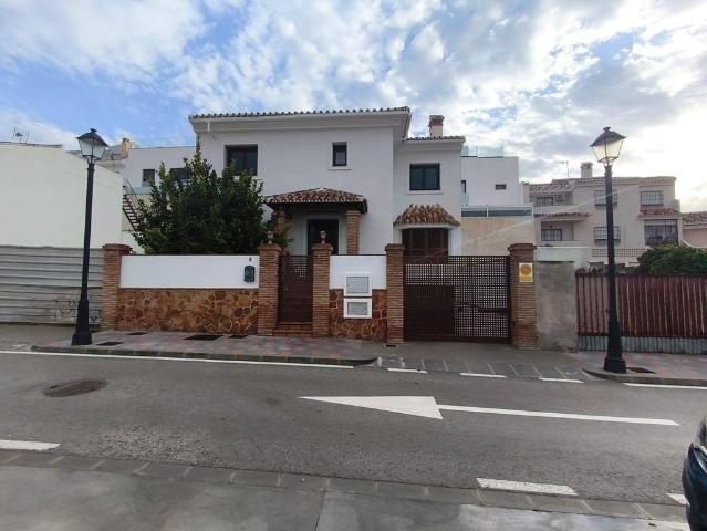 Casa en venta en Los Pacos, Costa del Sol Occidental