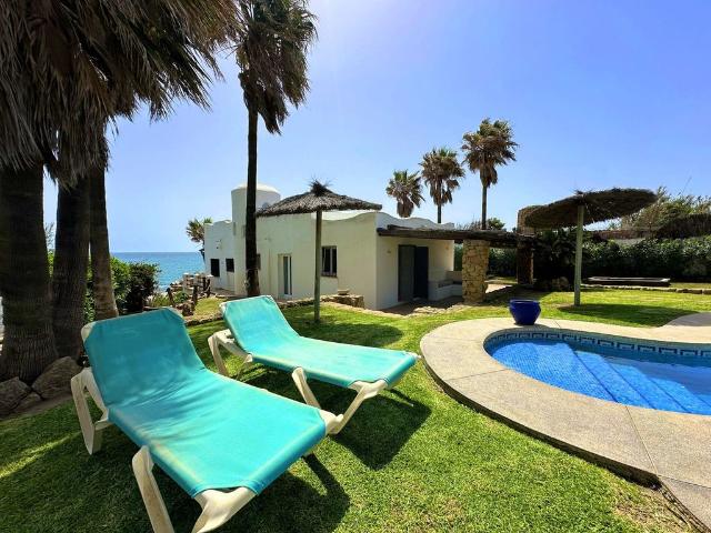 Casa en venta en San Luis de Sabinillas, Costa del Sol Occidental
