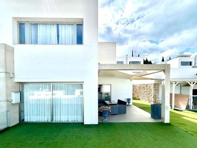 Chalet en venta en Urbanització Roca Llisa, Eivissa