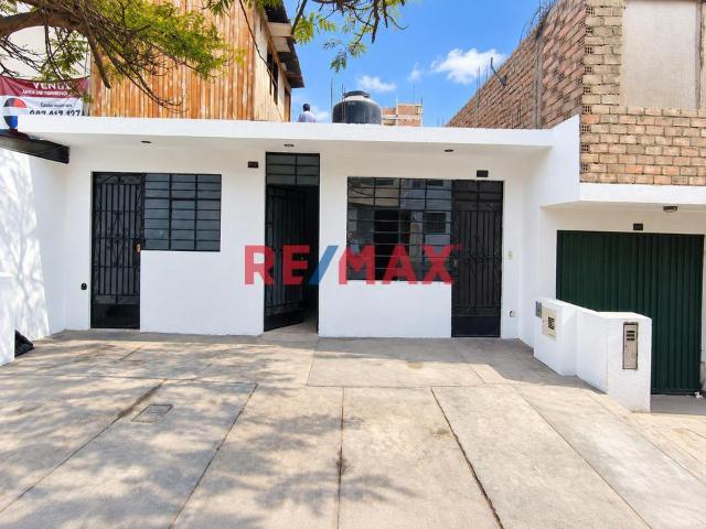 Casa venta en Santa Elizabeth (II etapa), San Juan de Lurigancho