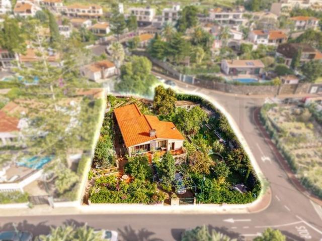 Casa venda em Caniço de Baixo, Santa Cruz