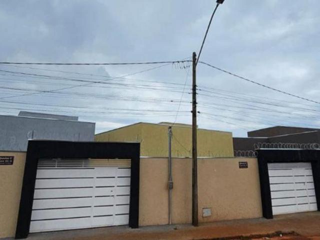 Casa venda em Região Geográfica Imediata de Águas Lindas de Goiás, Região Integrada de Desenvolvimento do Distrito Federal e Entorno