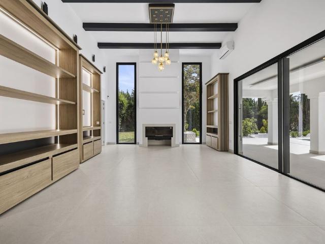 Casa en venta en Urbanización Márquez de Atalaya, Costa del Sol Occidental