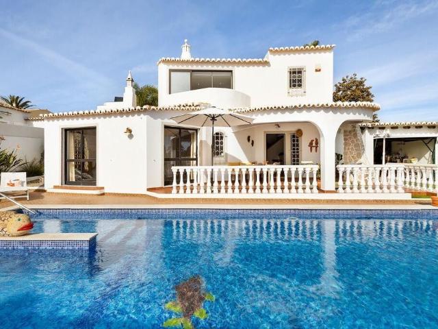 Casa venda em Carvoeiro, Lagoa