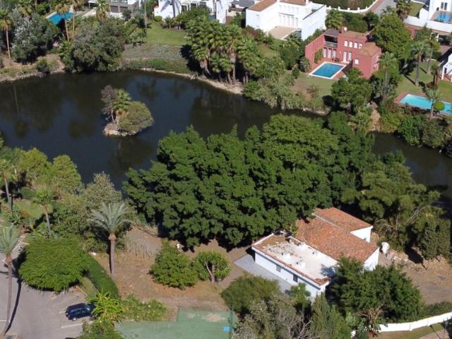 Casa en venta en Marbella, Málaga